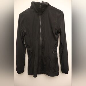 Lululemon Women's Such a  Cinch Water Repellant Jacket. Size 4